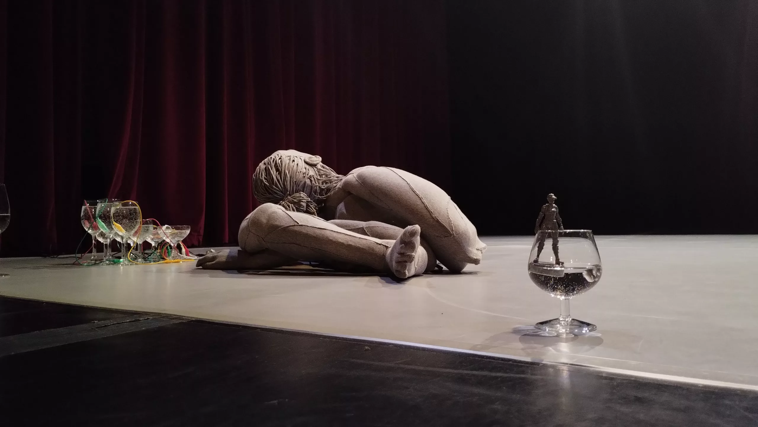 Scenografia spektaklu "Romans"